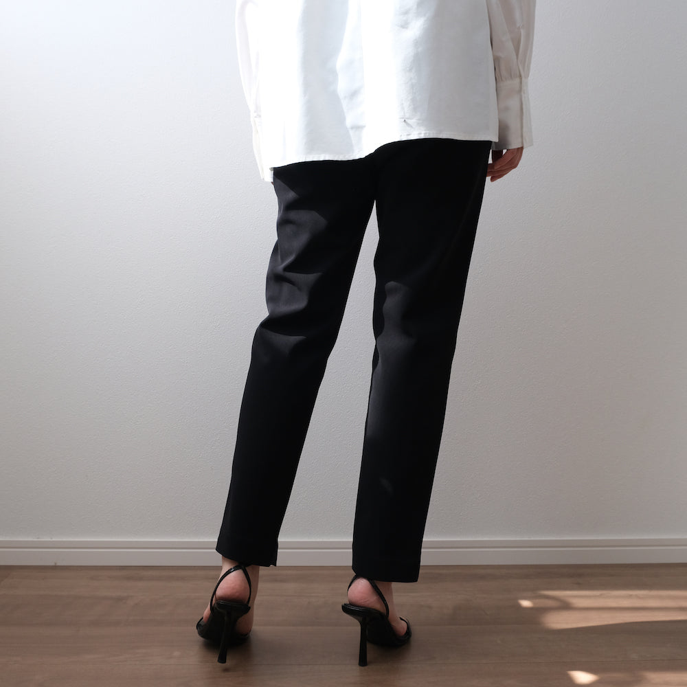 Front slit pants （LA1090）