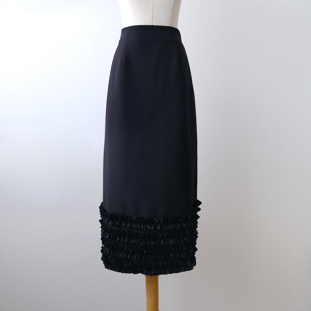 Hem frill long skirts black LA01098